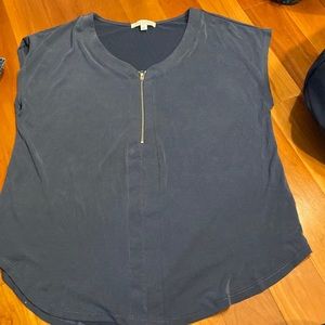 Green envelope Womens top L